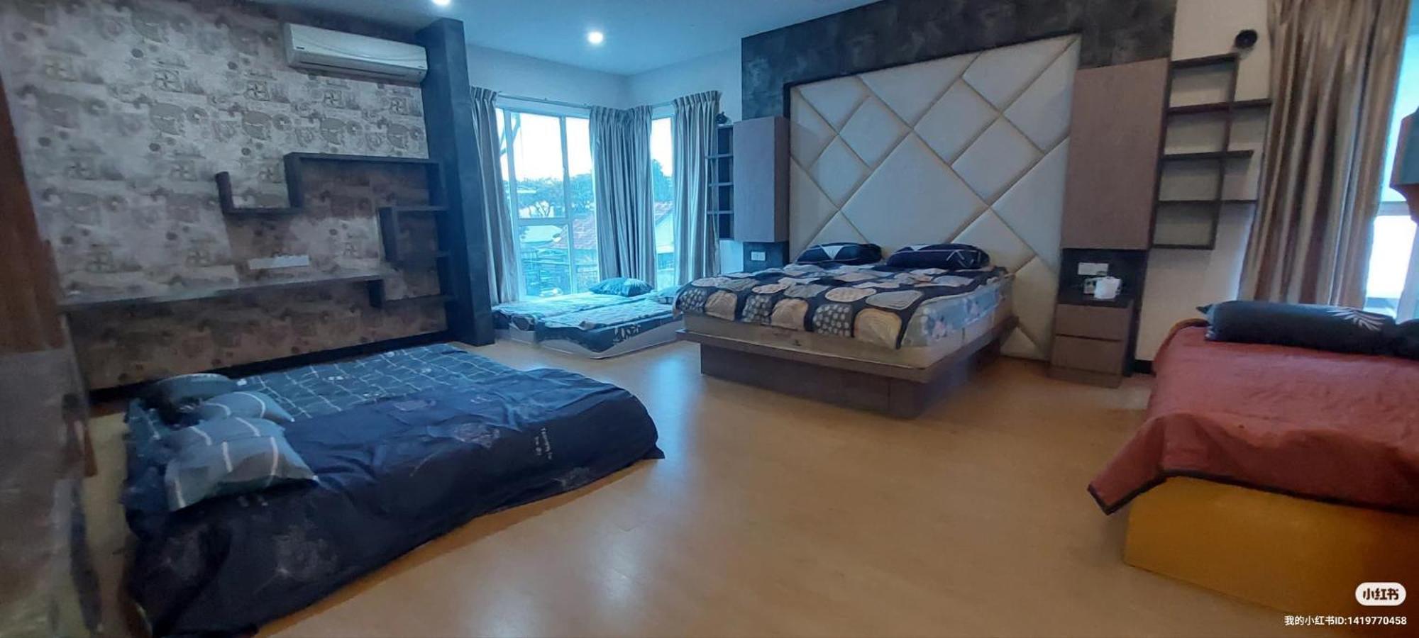 Pj Bungalow Homestay Petaling Dzsaja Kültér fotó